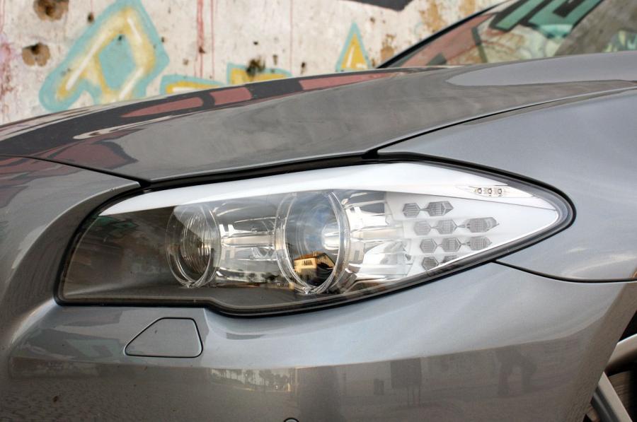  BMW 535i 2011 года  (фото 44 из 48)